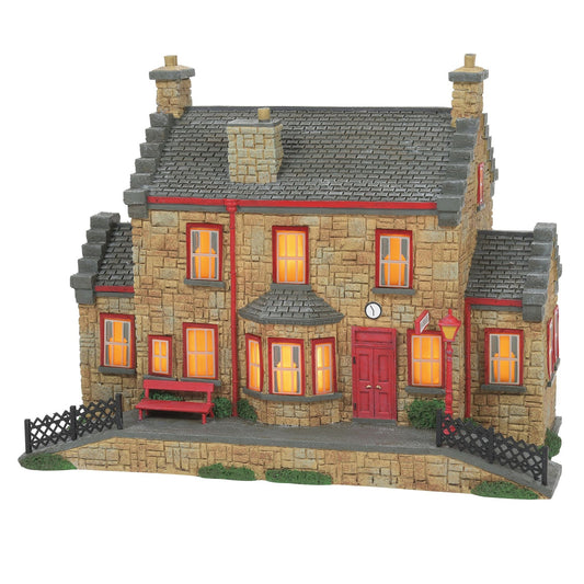 Hogsmeade Station | Department 56